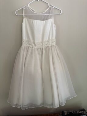 Elaina do Vale Couture Ivory Girls' Tulle Dress with Embellished Waist - size 10
